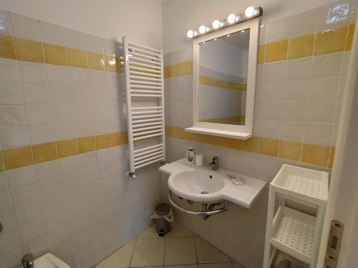 Appartamento Dorothea House Levanto Esterno foto